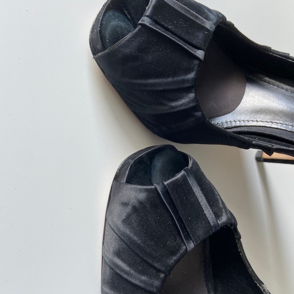 Aldo Open-toe Black Heel - Picture 4 of 5